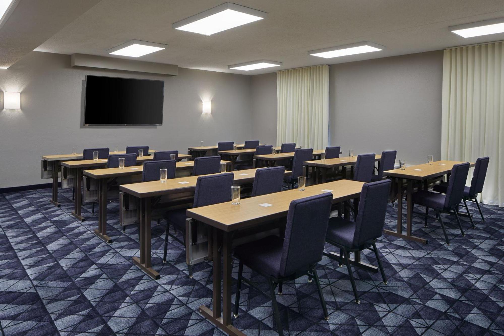 Courtyard By Marriott Memphis Airport Hotel Kültér fotó