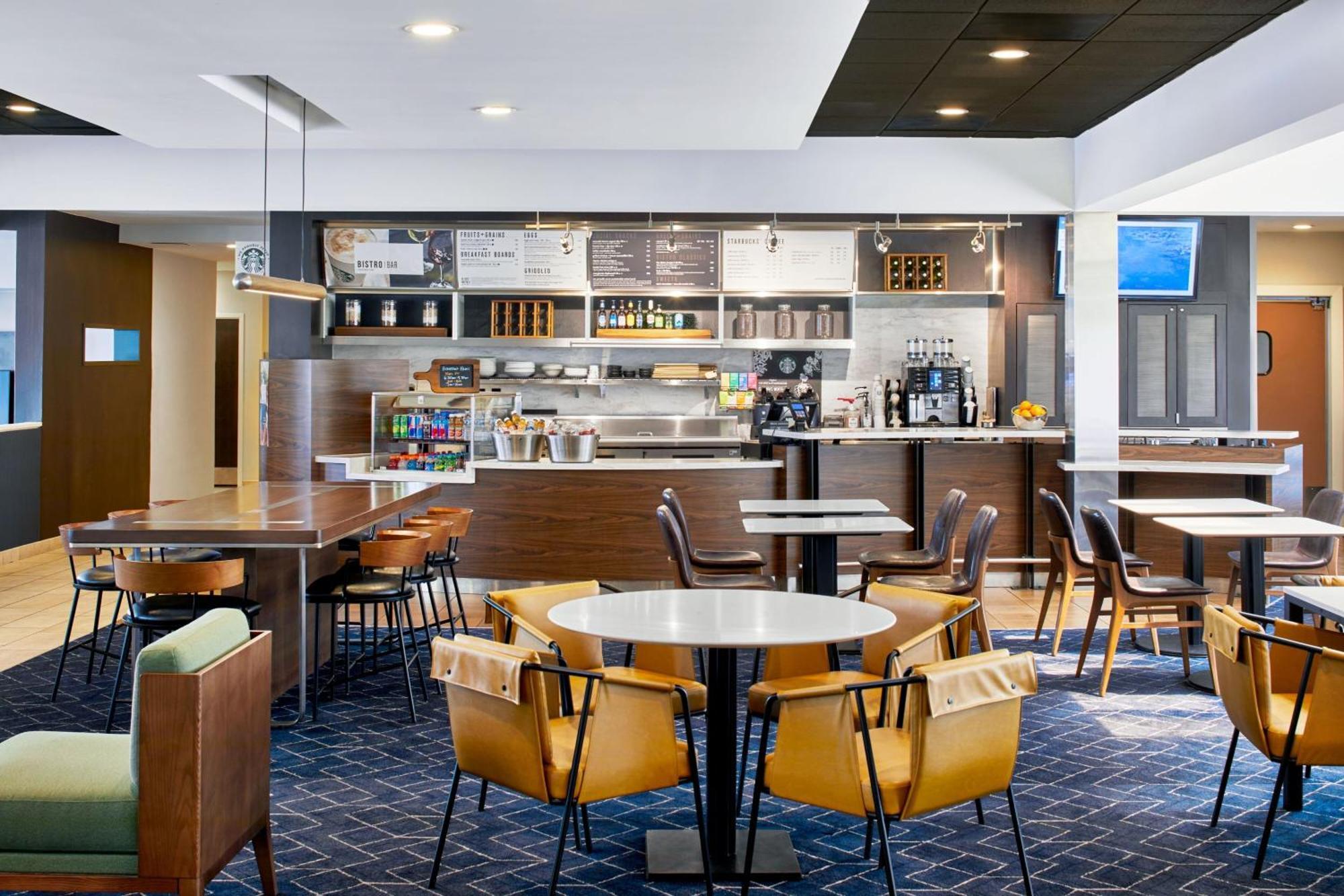 Courtyard By Marriott Memphis Airport Hotel Kültér fotó