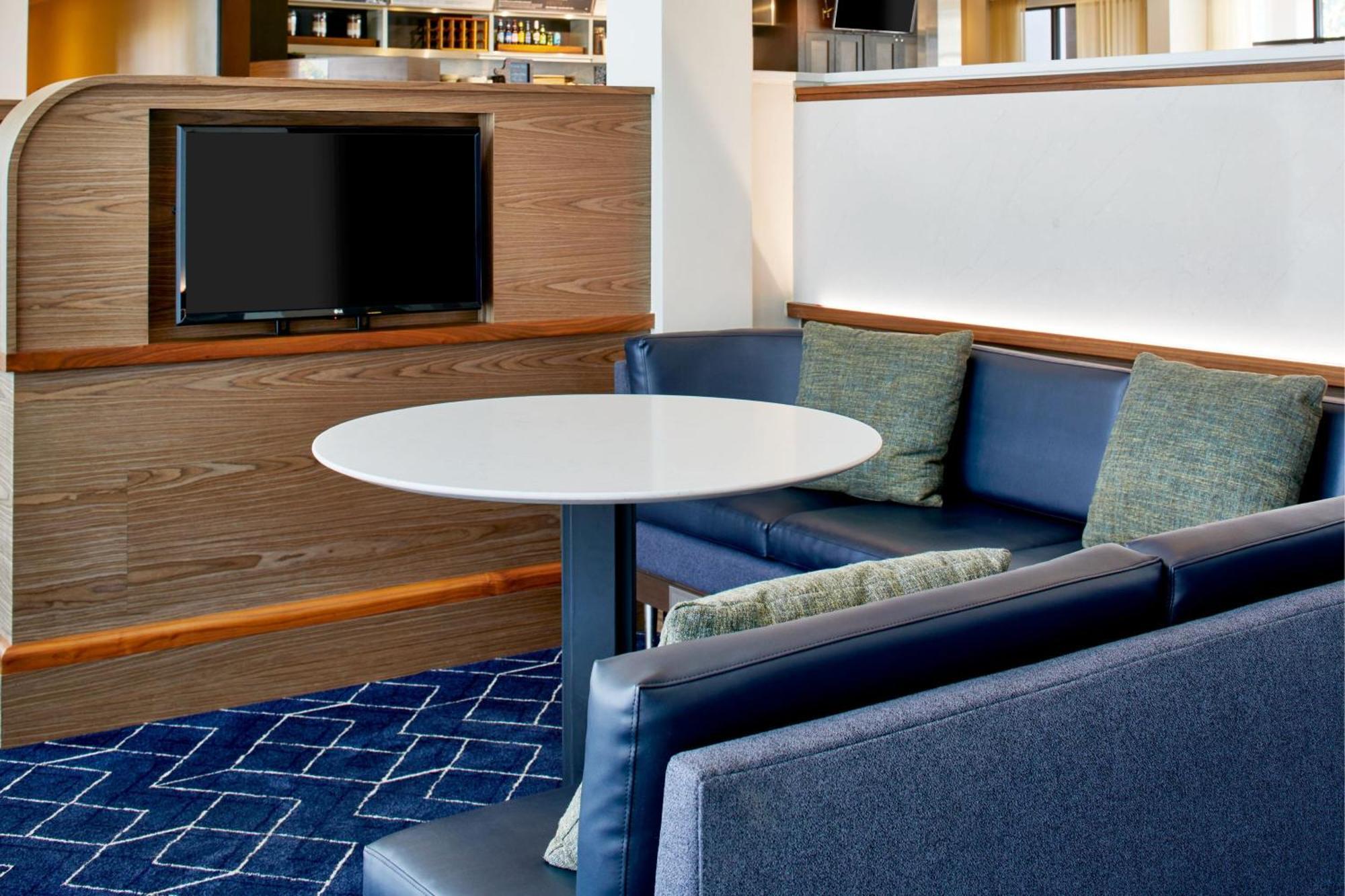 Courtyard By Marriott Memphis Airport Hotel Kültér fotó