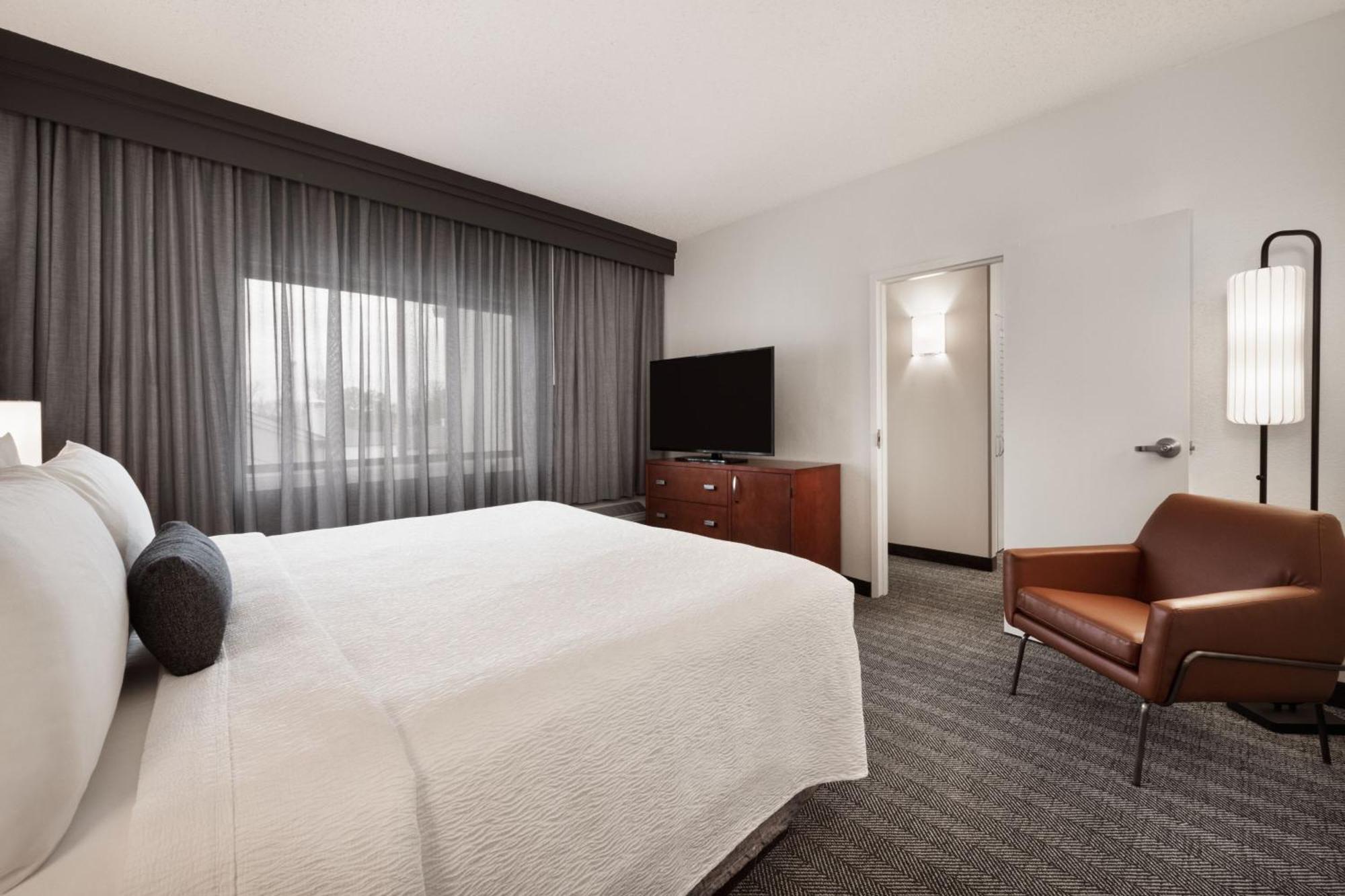 Courtyard By Marriott Memphis Airport Hotel Kültér fotó
