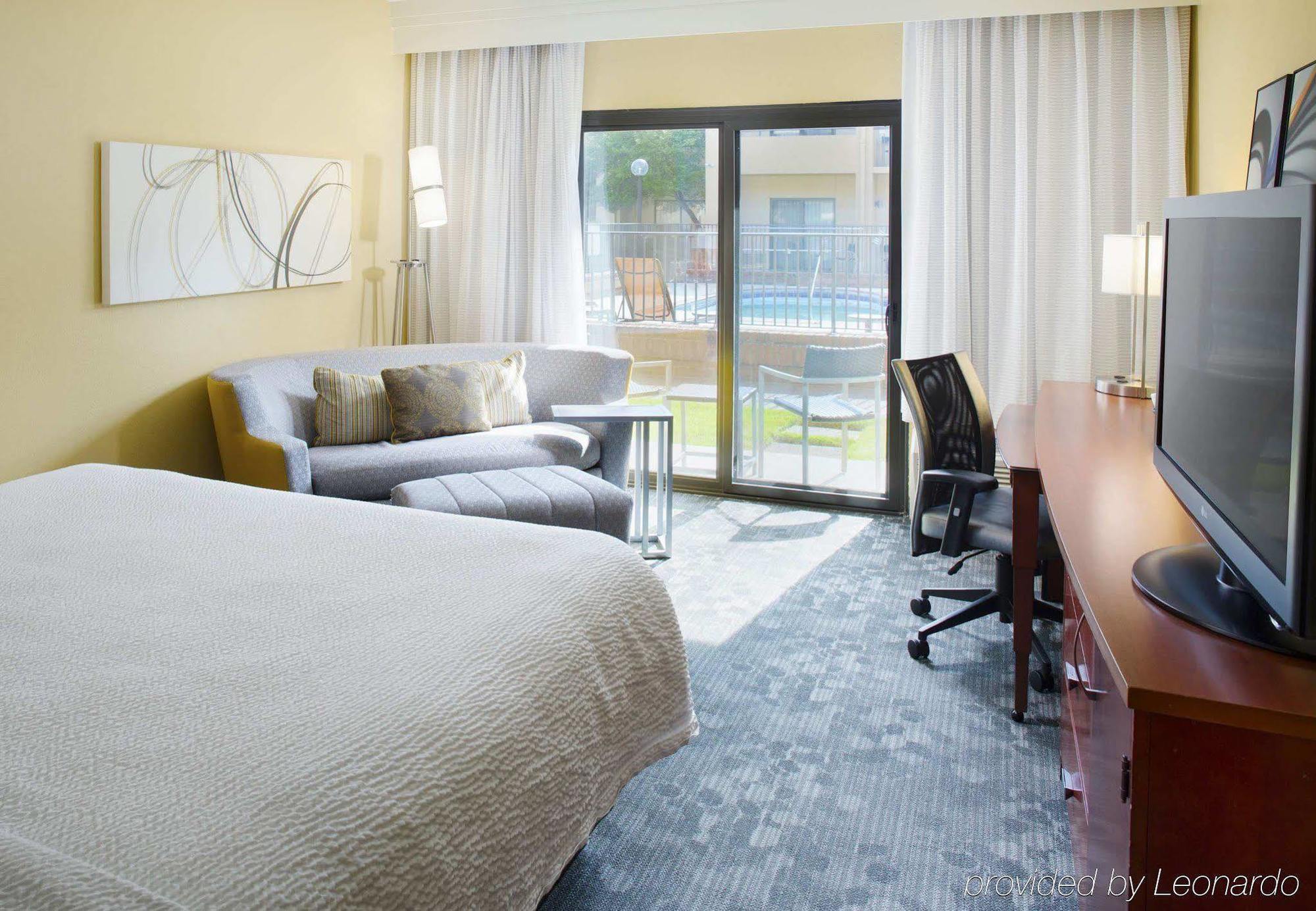 Courtyard By Marriott Memphis Airport Hotel Kültér fotó