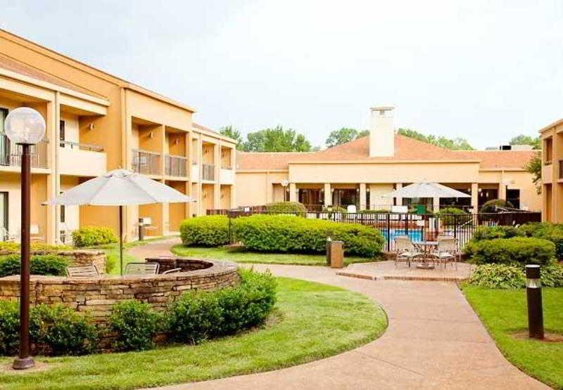 Courtyard By Marriott Memphis Airport Hotel Kültér fotó